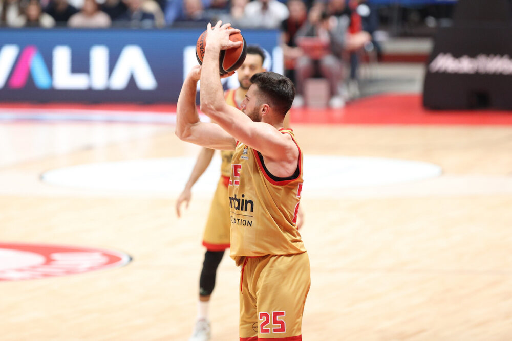Alec Peters