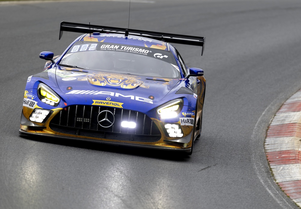 #80 RAVENOL Mercedes