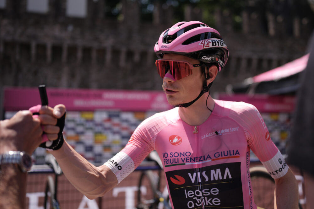 ordine d8217arrivo giro d8217italia di oggi vingegaard domina anche a car236 crolla pellizzari da Oasport.it ordine d8217arrivo giro d8217italia di oggi vingegaard domina anche a car236 crolla pellizzari