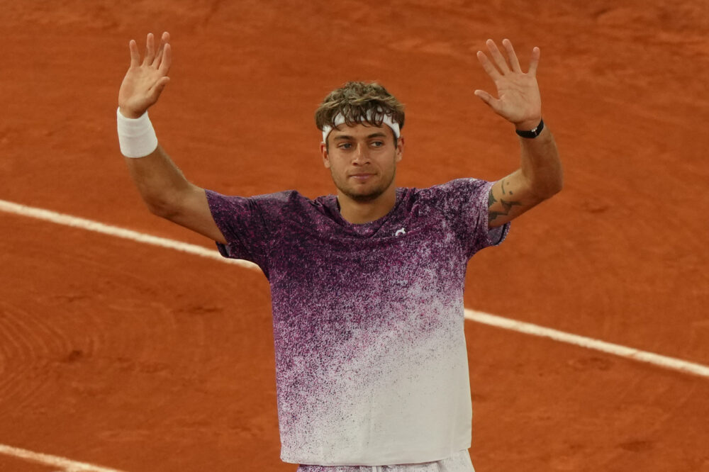 quanti soldi guadagna flavio cobolli con la semifinale al roland garros a un soffio dal montepremi milionario da Oasport.it quanti soldi guadagna flavio cobolli con la semifinale al roland garros a un soffio dal montepremi milionario