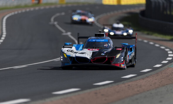 #15 BMW Le Mans 2026