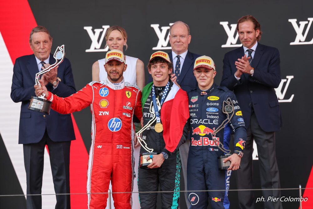 Antonelli vince da gigante! Russell fuori dai punti