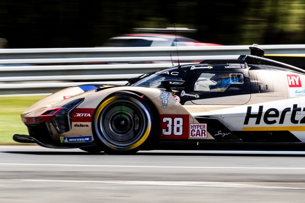 Cadillac #38