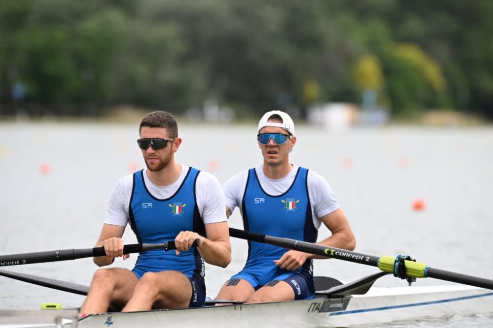 Due senza maschile (Matteo Lodo e Giovanni Codato)
