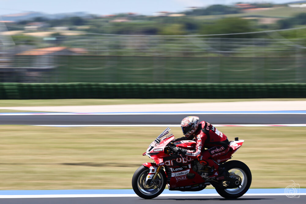 superbike oggi gp gran bretagna 2026 orari superpole e gara 1 streaming programma tv8 e sky da Oasport.it superbike oggi gp gran bretagna 2026 orari superpole e gara 1 streaming programma tv8 e sky