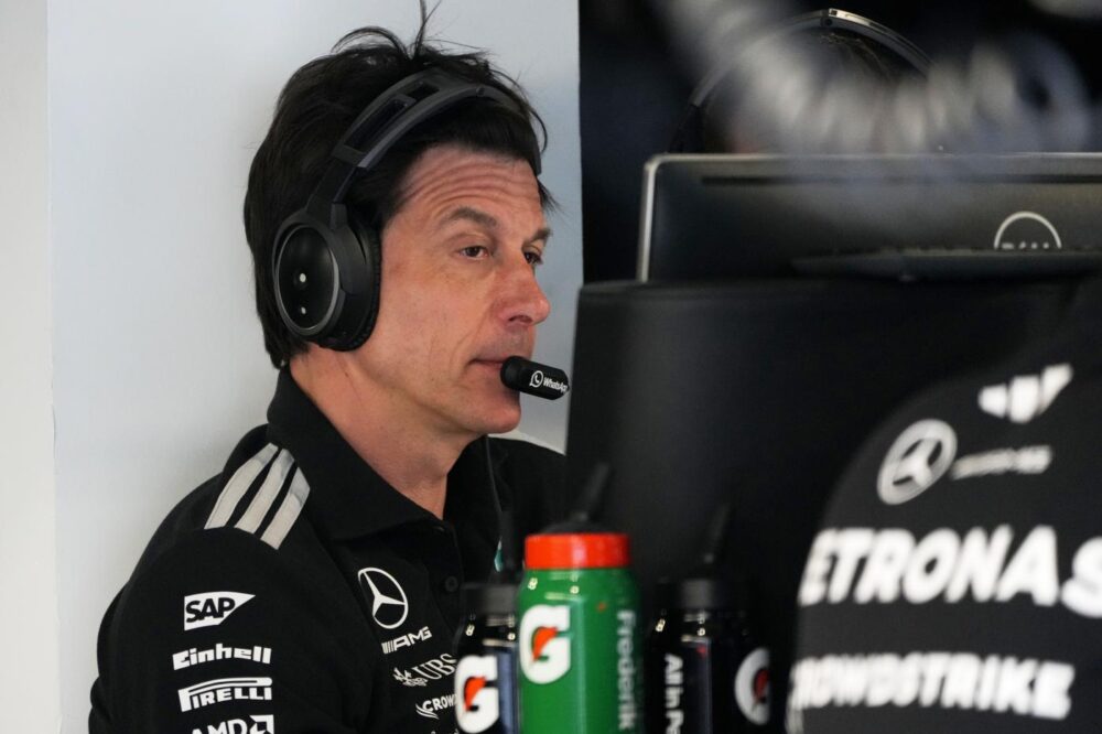 red bull contro mercedes sull8217aduo la replica a toto wolff accende la polemica da Oasport.it red bull contro mercedes sull8217aduo la replica a toto wolff accende la polemica