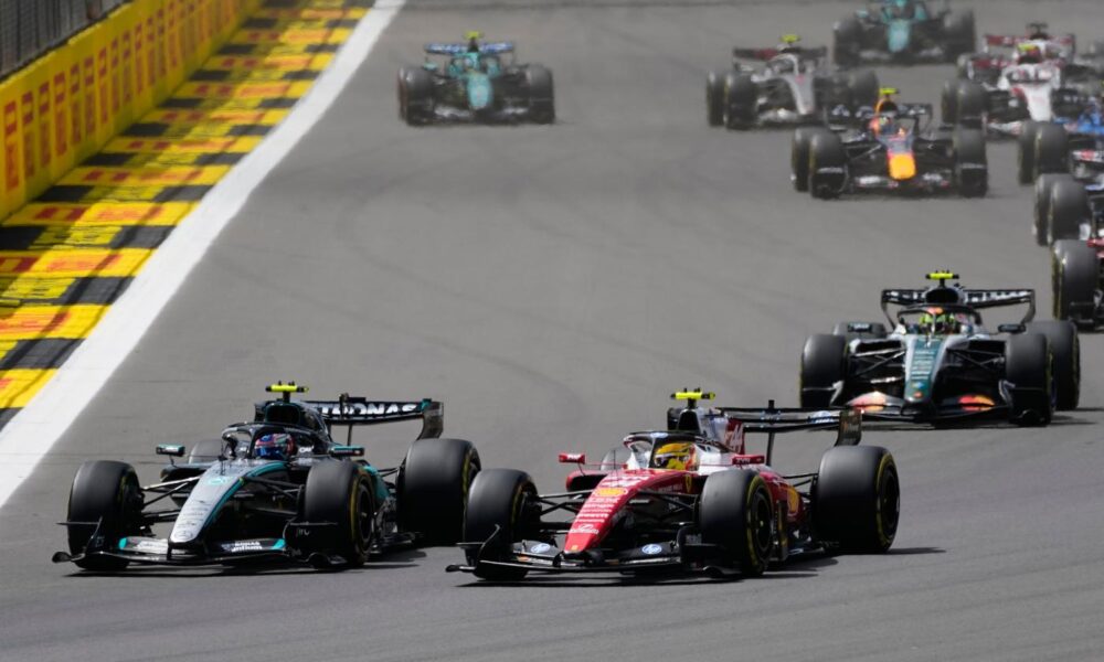 Kimi Antonelli e Lewis Hamilton