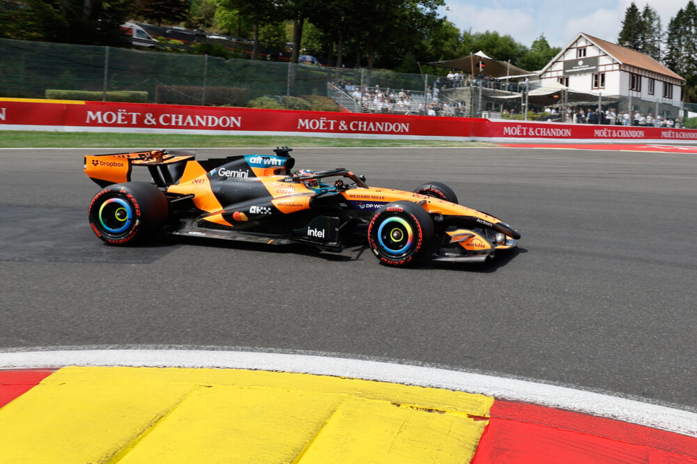f1 oscar piastri sulla mancata penalit224 a leclerc mi aspettavo almeno una bandiera bianca e nera8230 da Oasport.it f1 oscar piastri sulla mancata penalit224 a leclerc mi aspettavo almeno una bandiera bianca e nera8230