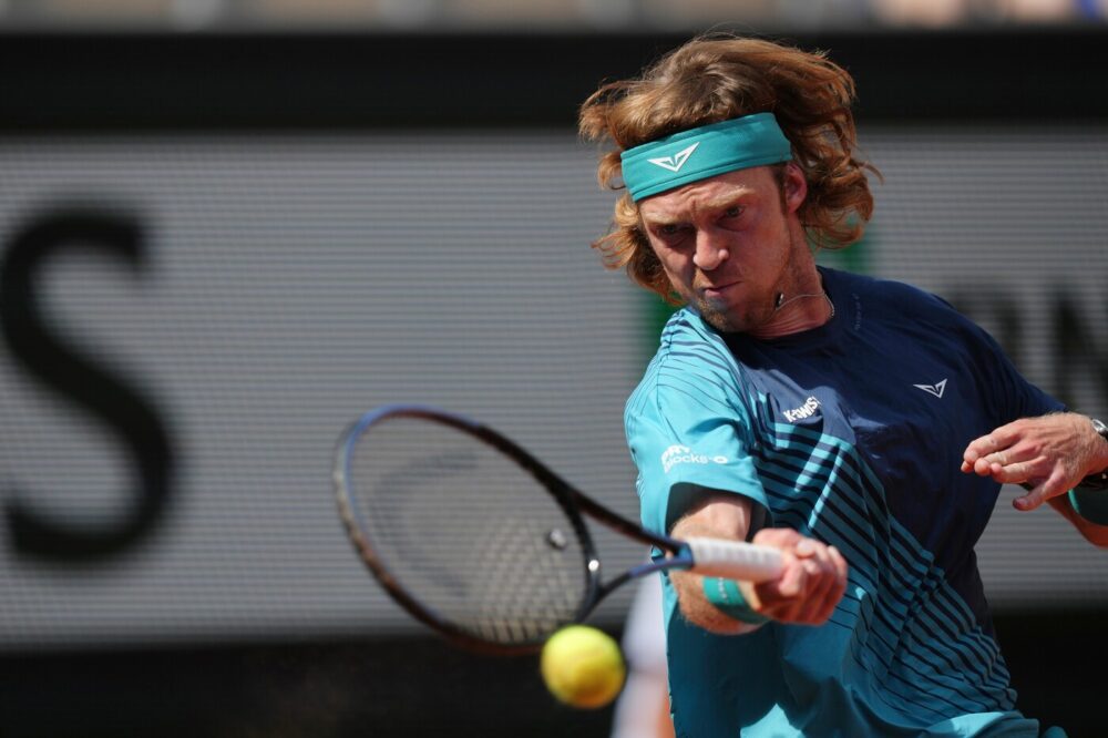 rublev doma il coriaceo tabilo e sfider224 darderi nella finale di bastad da Oasport.it rublev doma il coriaceo tabilo e sfider224 darderi nella finale di bastad