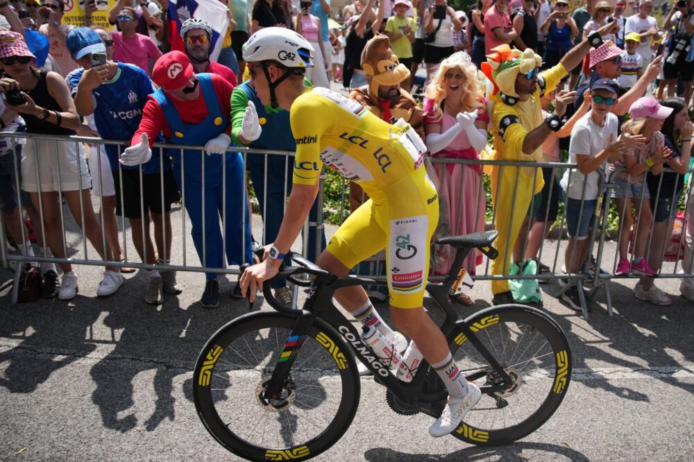 pogacar il tour non sar224 lo stesso senza vingegaard complimenti a evenepoel da Oasport.it pogacar il tour non sar224 lo stesso senza vingegaard complimenti a evenepoel