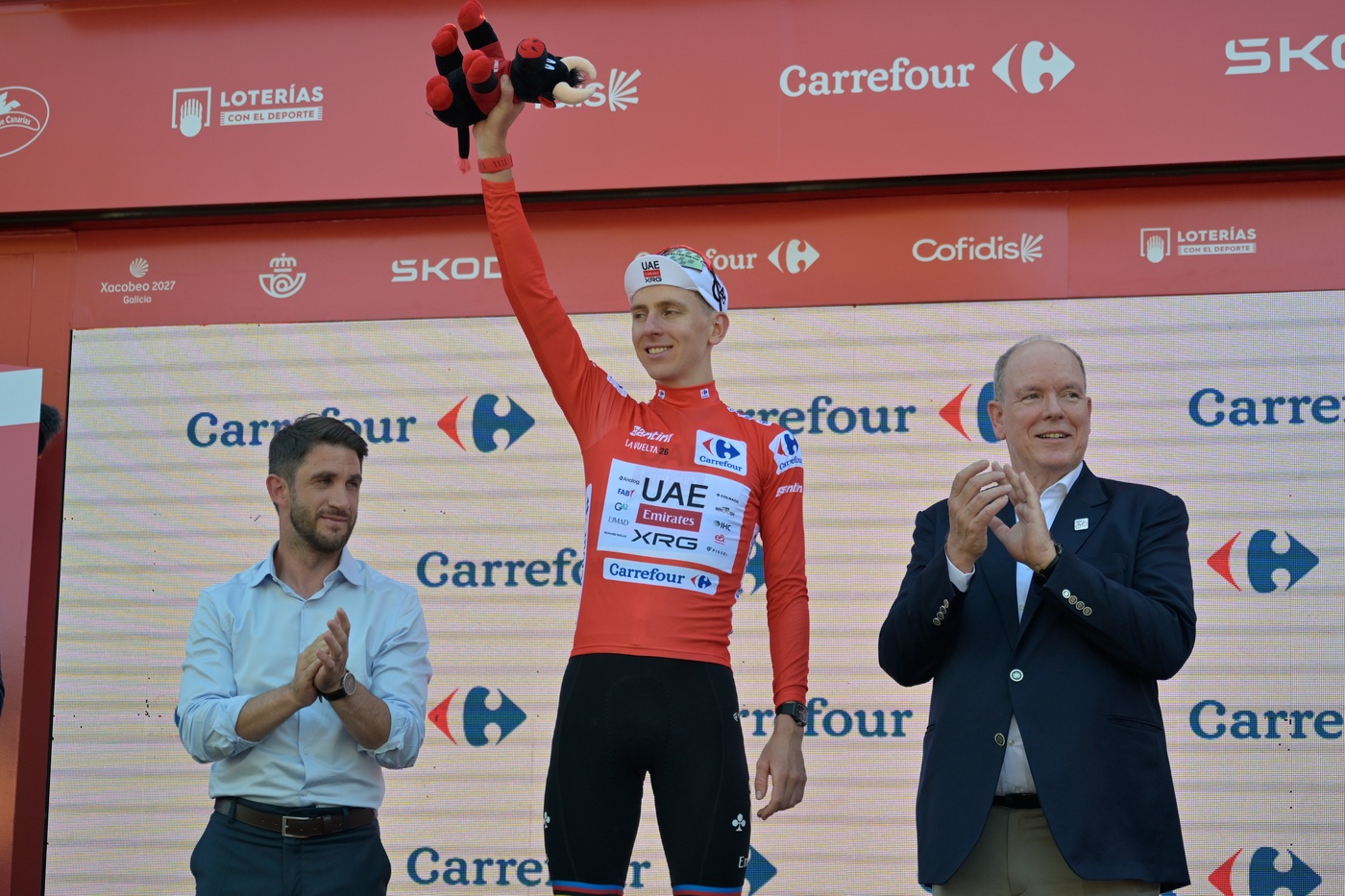 vuelta a espa241a 2026 tadej pogacar vince da cannibale i rivali sono lontani anni luce da Oasport.it vuelta a espa241a 2026 tadej pogacar vince da cannibale i rivali sono lontani anni luce