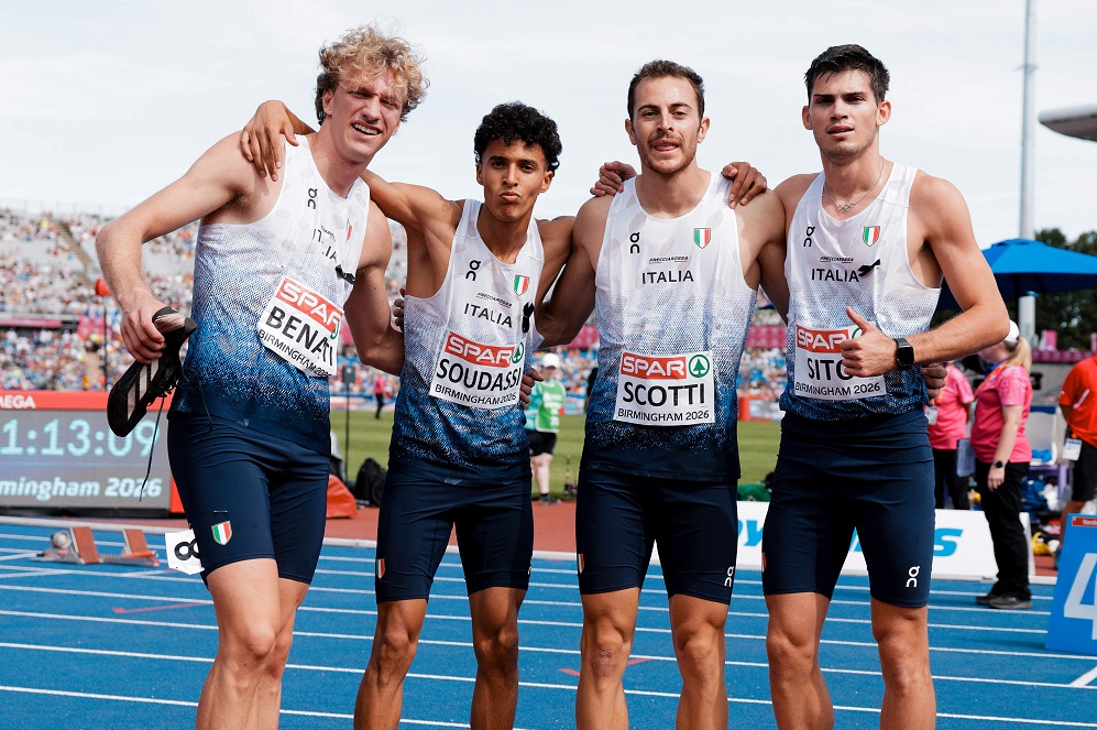 Italia 4x400 maschile