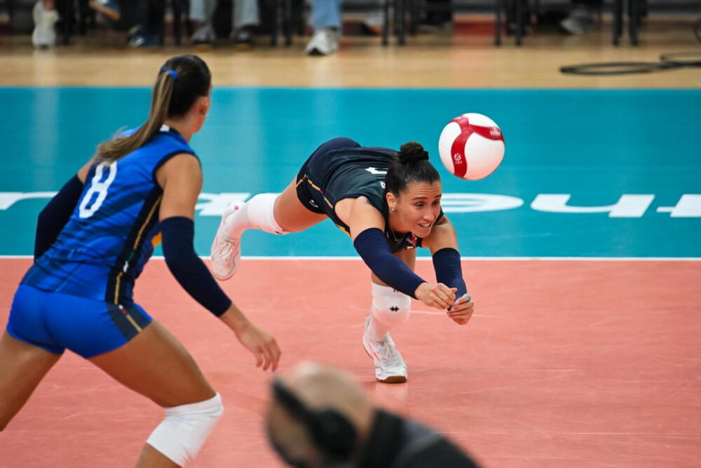 volley femminile ilaria spirito bella partita io sono a disposizione di velasco e della squadra da Oasport.it volley femminile ilaria spirito bella partita io sono a disposizione di velasco e della squadra