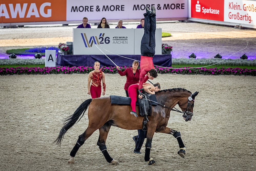 equitazione germania super nelle prime finali mondiali del volteggio italia vicina al podio da Oasport.it equitazione germania super nelle prime finali mondiali del volteggio italia vicina al podio