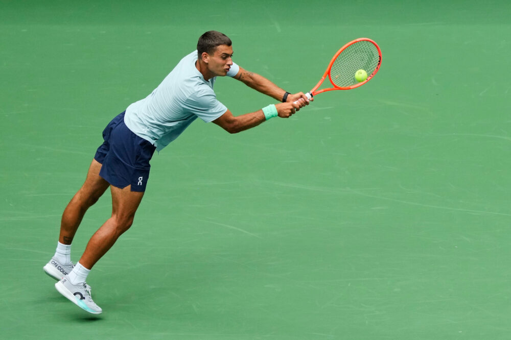 us open 2026 cobolli bencic piegano zverev townsend e approdano ai quarti di finale da Oasport.it us open 2026 cobolli bencic piegano zverev townsend e approdano ai quarti di finale