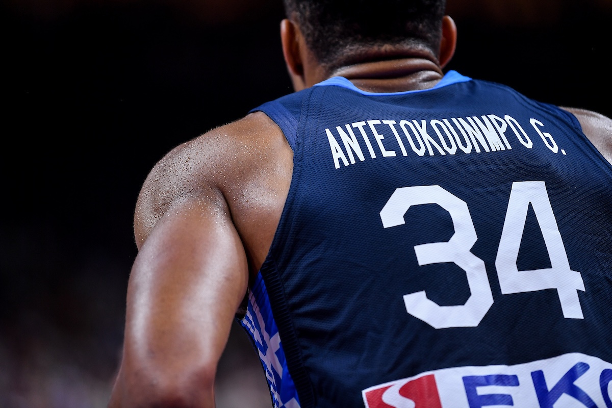 Basket, la Grecia rischia di pagare il prezzo dell’improvvisazione: senza Giannis il Mondiale si allontana