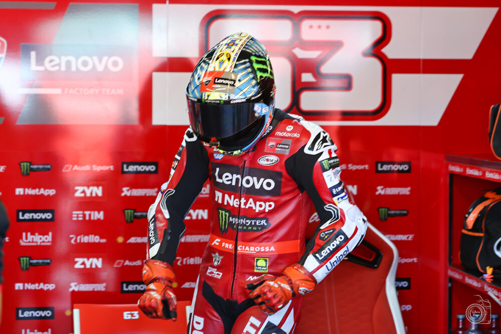 dovizioso lancia l8217allarme bagnaia situazione che mi fa un po8217 paura lo vedo troppo male negli occhi da Oasport.it dovizioso lancia l8217allarme bagnaia situazione che mi fa un po8217 paura lo vedo troppo male negli occhi