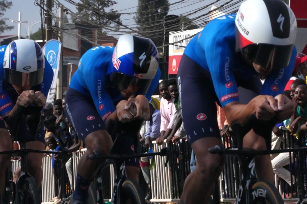 Italia team relay ciclismo