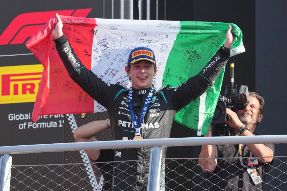 antonelli re di monza la stampa estera lo esalta il nuovo eroe d8217italia da Oasport.it antonelli re di monza la stampa estera lo esalta il nuovo eroe d8217italia