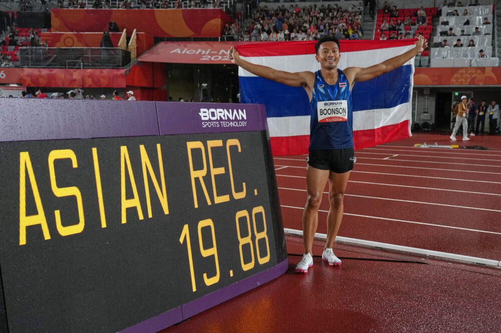 puripol boonson stellare sui 200 tempo da brividi sotto la pioggia segnale alla velocit224 mondiale tra i big globali da Oasport.it puripol boonson stellare sui 200 tempo da brividi sotto la pioggia segnale alla velocit224 mondiale tra i big globali