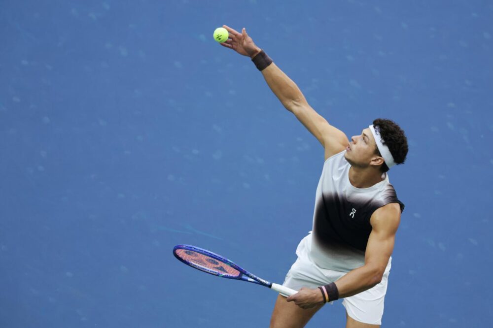 McEnroe: “Nel nostro paese il tennis è costoso. In Europa è molto più accessibile” McEnroe: “Nel nostro paese il tennis è costoso. In Europa è molto più accessibile”