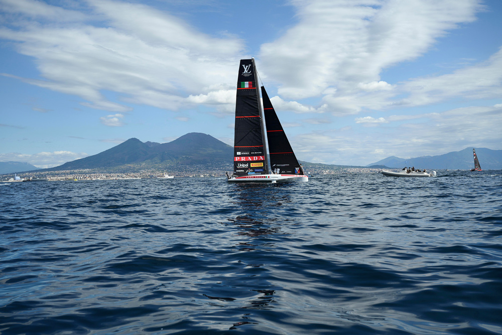Luna Rossa