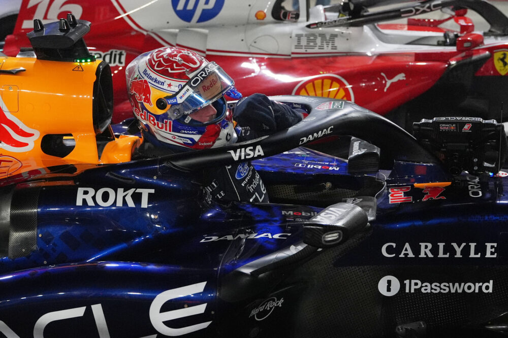 f1 nessuna penalit224 per max verstappen a singapore la decisione dei commissari da Oasport.it f1 nessuna penalit224 per max verstappen a singapore la decisione dei commissari