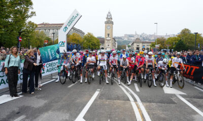Partenza Giro di Lombardia 2026
