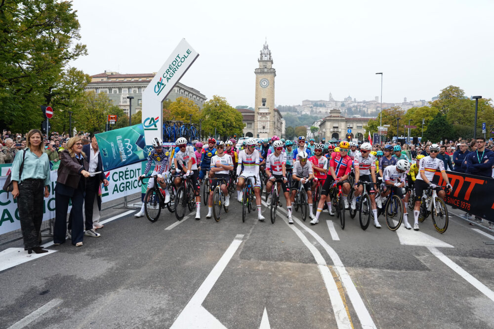 Partenza Giro di Lombardia 2026