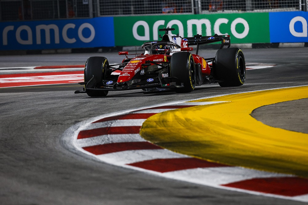 live f1 gp singapore 2026 in diretta leclerc e ferrari tentano il colpo antonelli deve recuperare da Oasport.it live f1 gp singapore 2026 in diretta leclerc e ferrari tentano il colpo antonelli deve recuperare