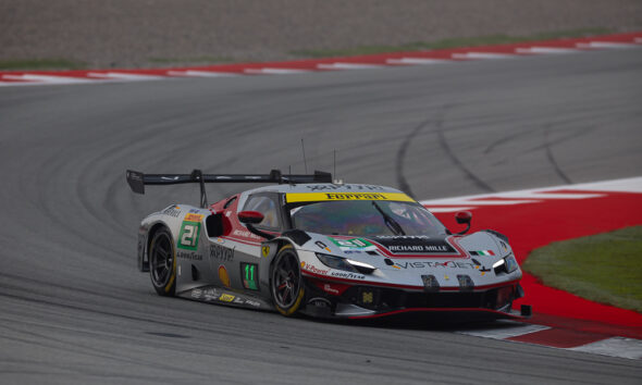 #21 VISTA AF Corse Ferrari