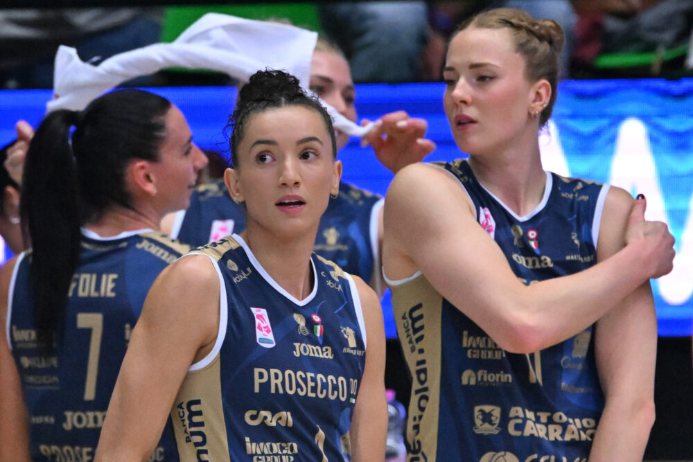 volley femminile conegliano strapazza chieri e firma il tris in serie a1 haak e gabi mattatrici da Oasport.it volley femminile conegliano strapazza chieri e firma il tris in serie a1 haak e gabi mattatrici