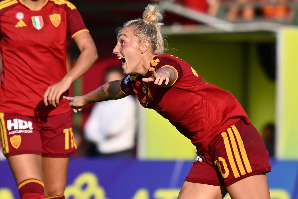 Greggi, Roma femminile